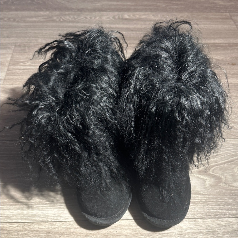 Bear Paw Boots with fur